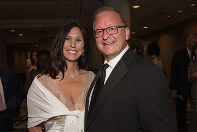 Dr. Douglas Dompkowski ’95D (PDC) and his wife, Sharon. Link to their story.